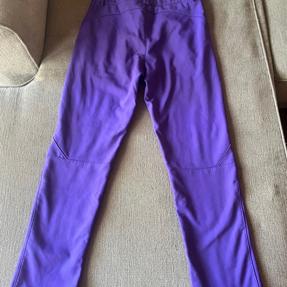 Snow/anytime purple women’s pants size medium USED LIKE NEW!!! - Picture 2 of 7